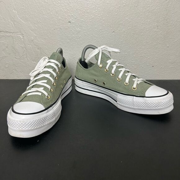 Converse Shoes - Converse Chuck Taylor’s platform, Olive colored women’s shoes size 8
